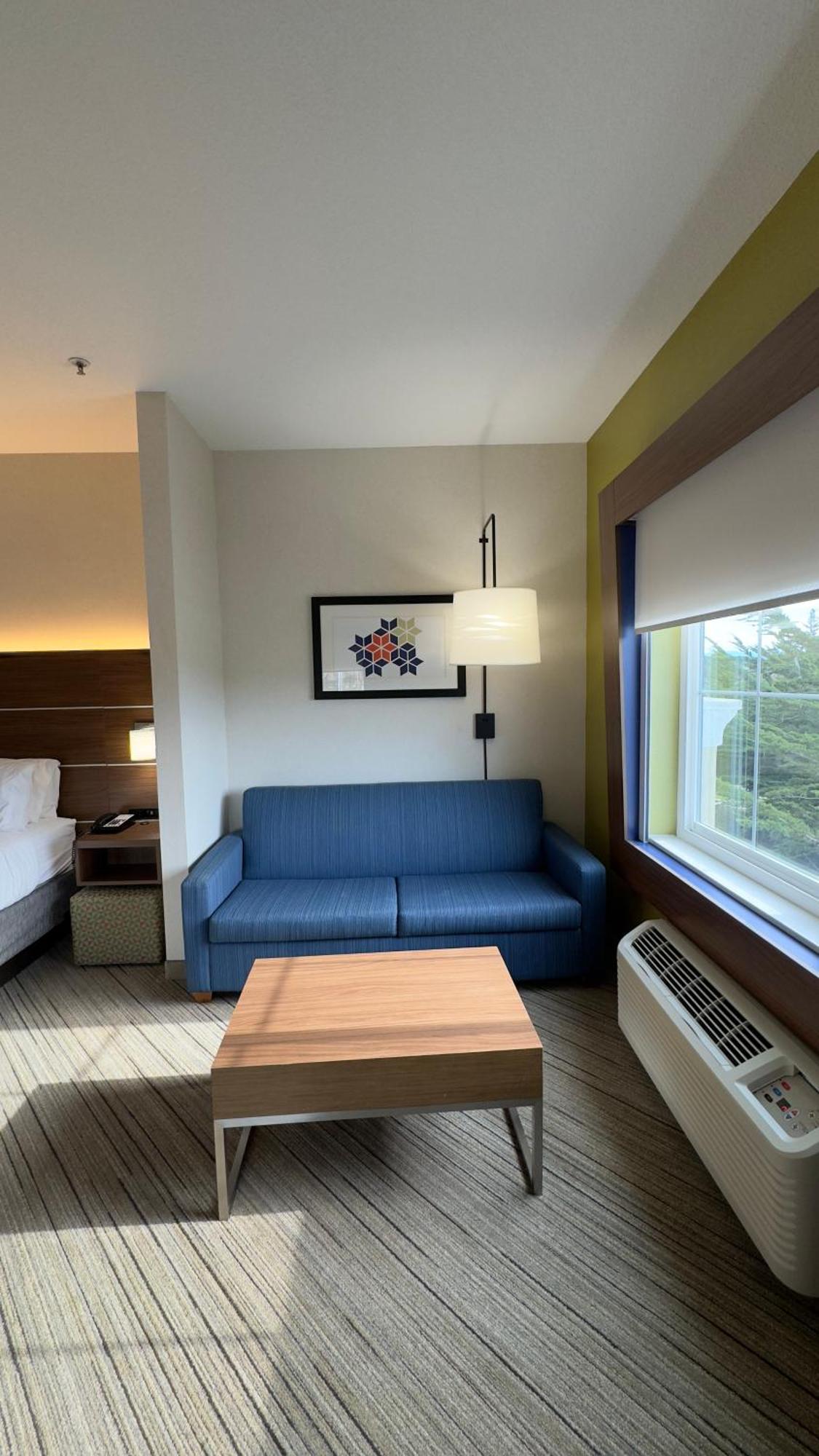 Holiday Inn Express Hotel & Suites Marina By Ihg Kültér fotó